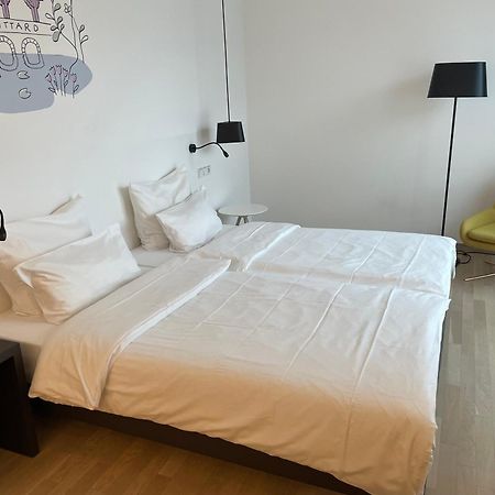 Hotel Im Leskanpark Koln Bagian luar foto